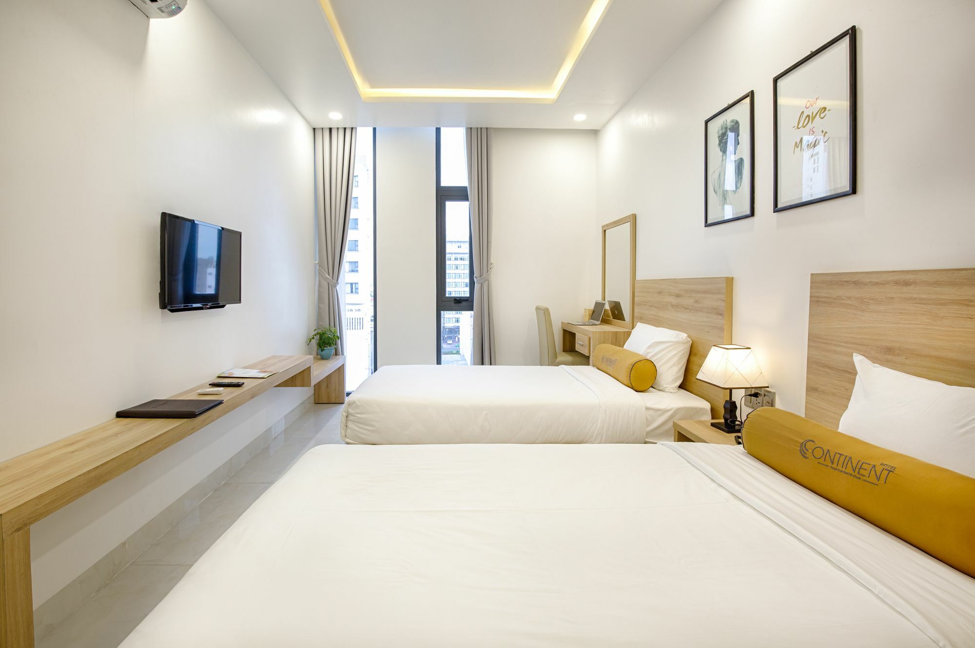 Continent Hotel Da Nang Buitenkant foto